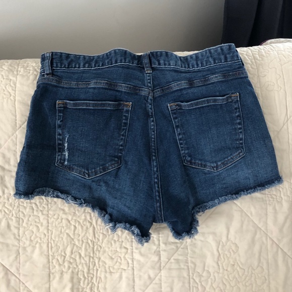 navy blue denim shorts - Picture 2 of 3